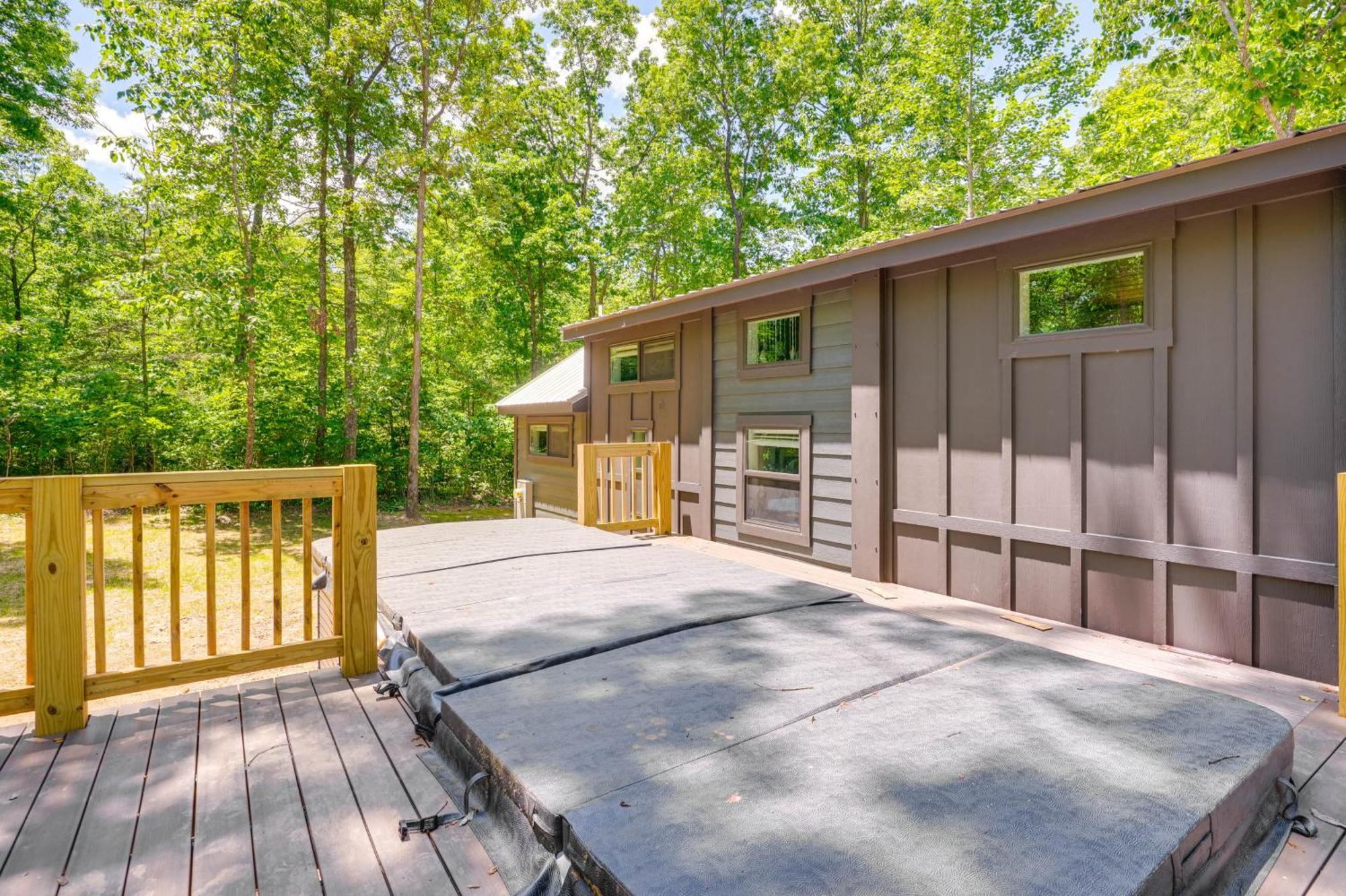 Monteagle Cabin With Swim Spa, Sauna And Fire Pit! Luaran gambar