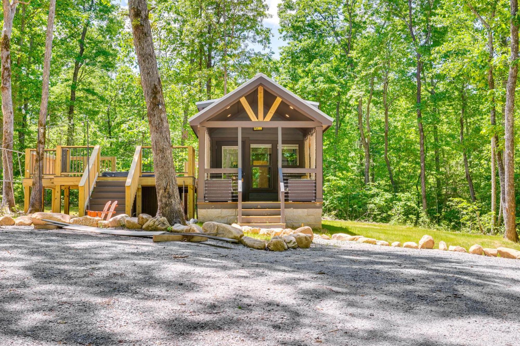 Monteagle Cabin With Swim Spa, Sauna And Fire Pit! Luaran gambar