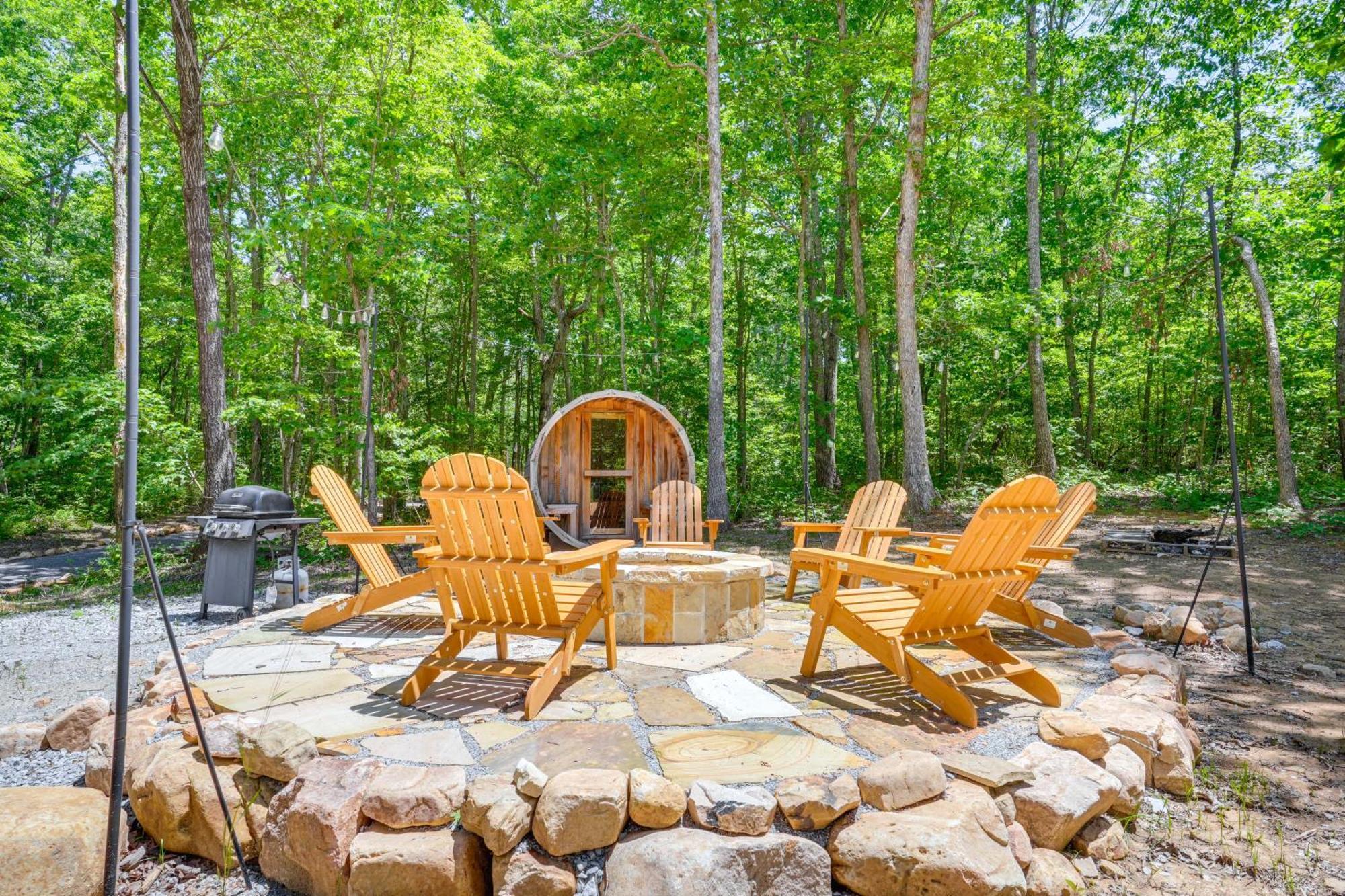 Monteagle Cabin With Swim Spa, Sauna And Fire Pit! Luaran gambar