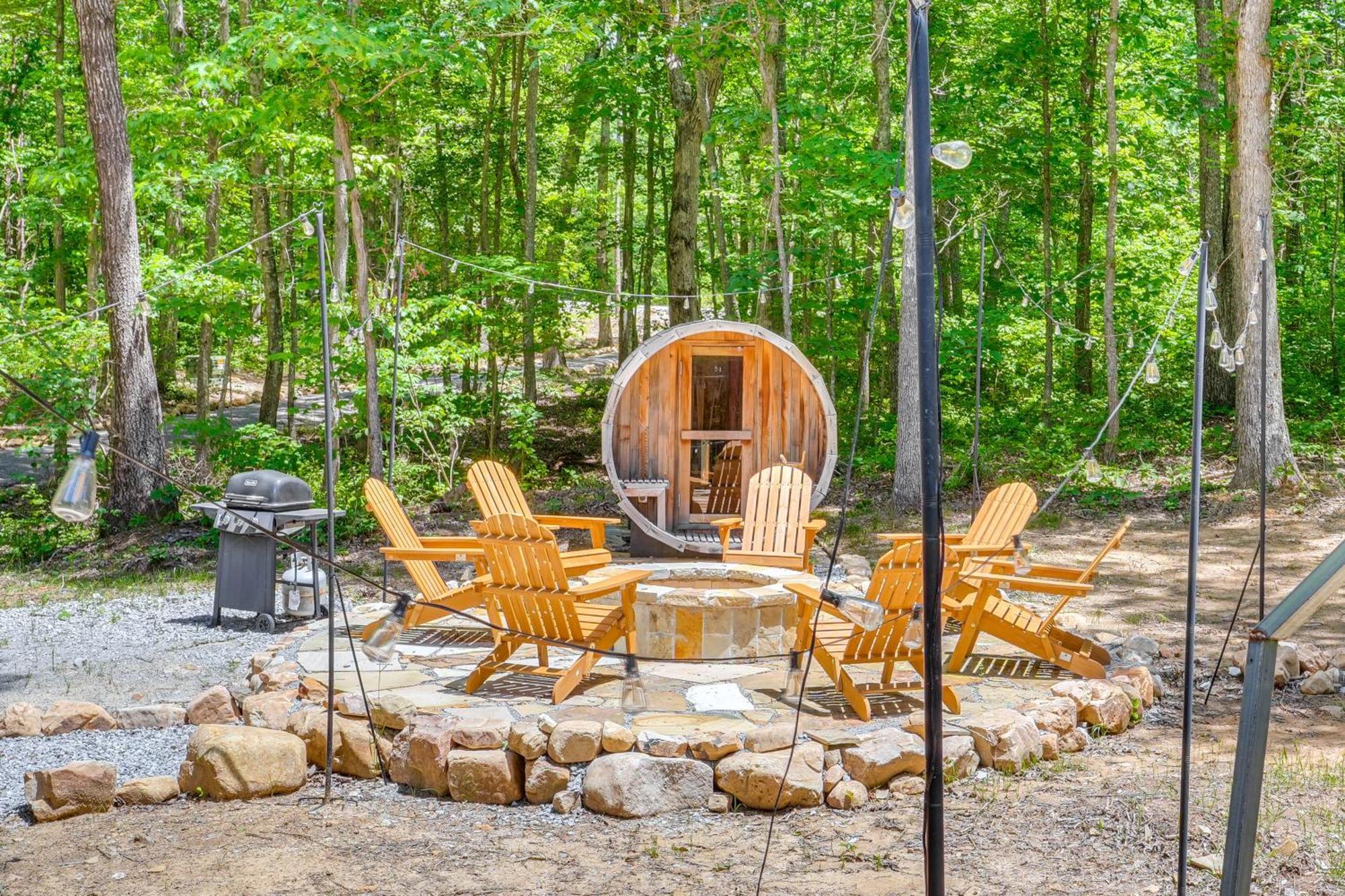 Monteagle Cabin With Swim Spa, Sauna And Fire Pit! Luaran gambar